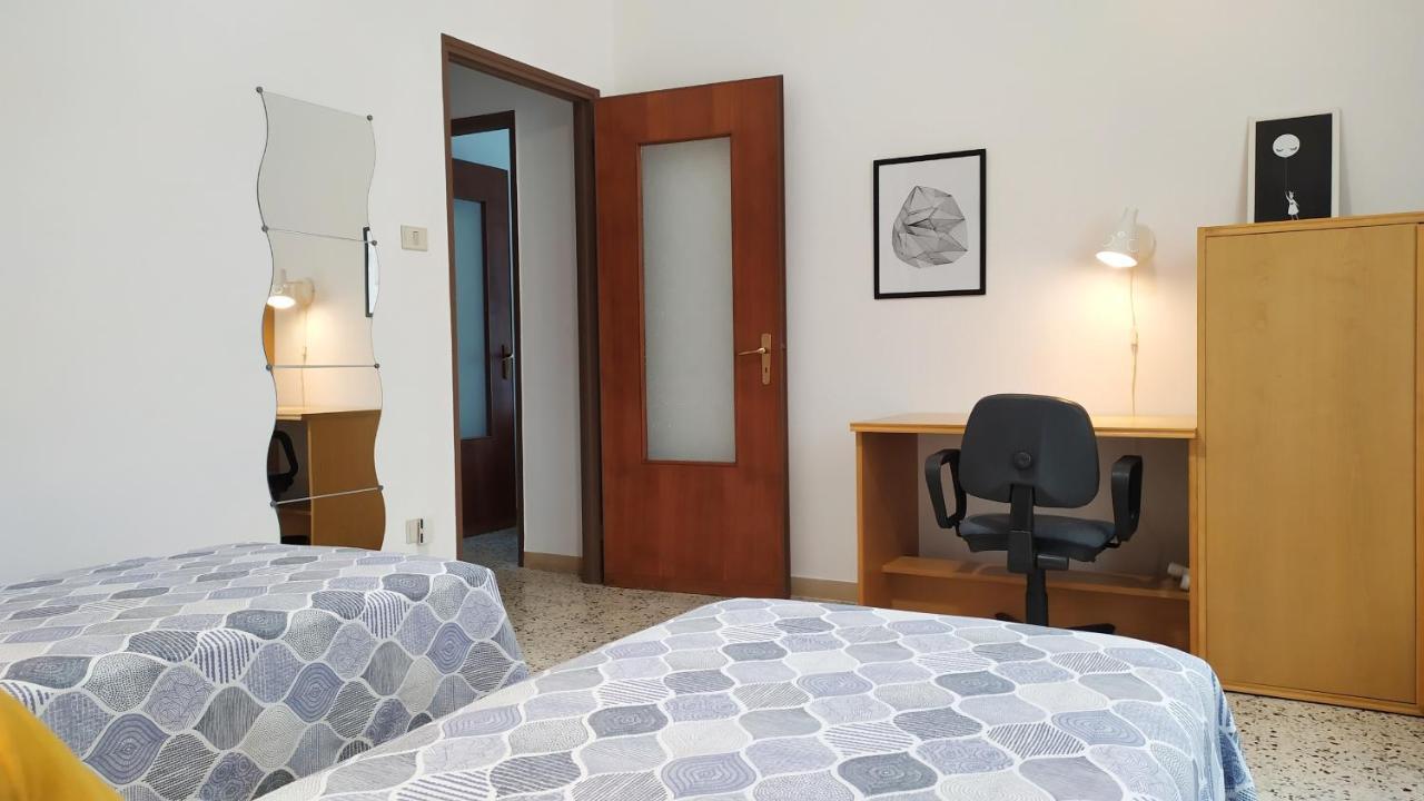 Gaia14 Apartment Salerno Bagian luar foto
